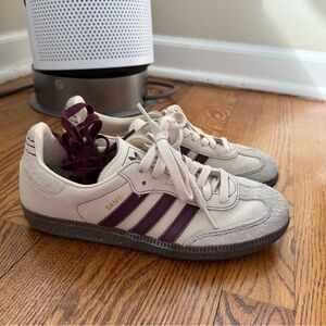 Adidas Samba Shoes in Cream and Maroon